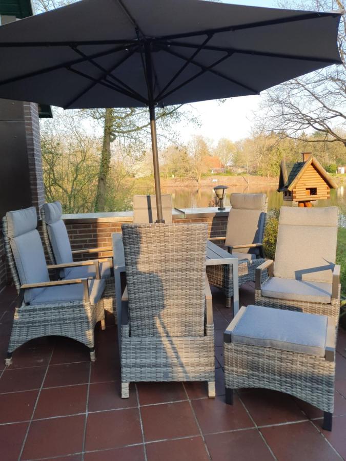 Ferienhaus Blauer See Mit Optionalem Hot-Tub Bockhorn  Exterior photo